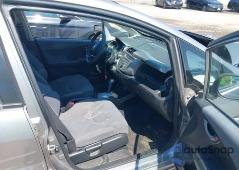 2010 Honda Fit z USA, uszkodzony, nr VIN JHMGE8H2XAS004985